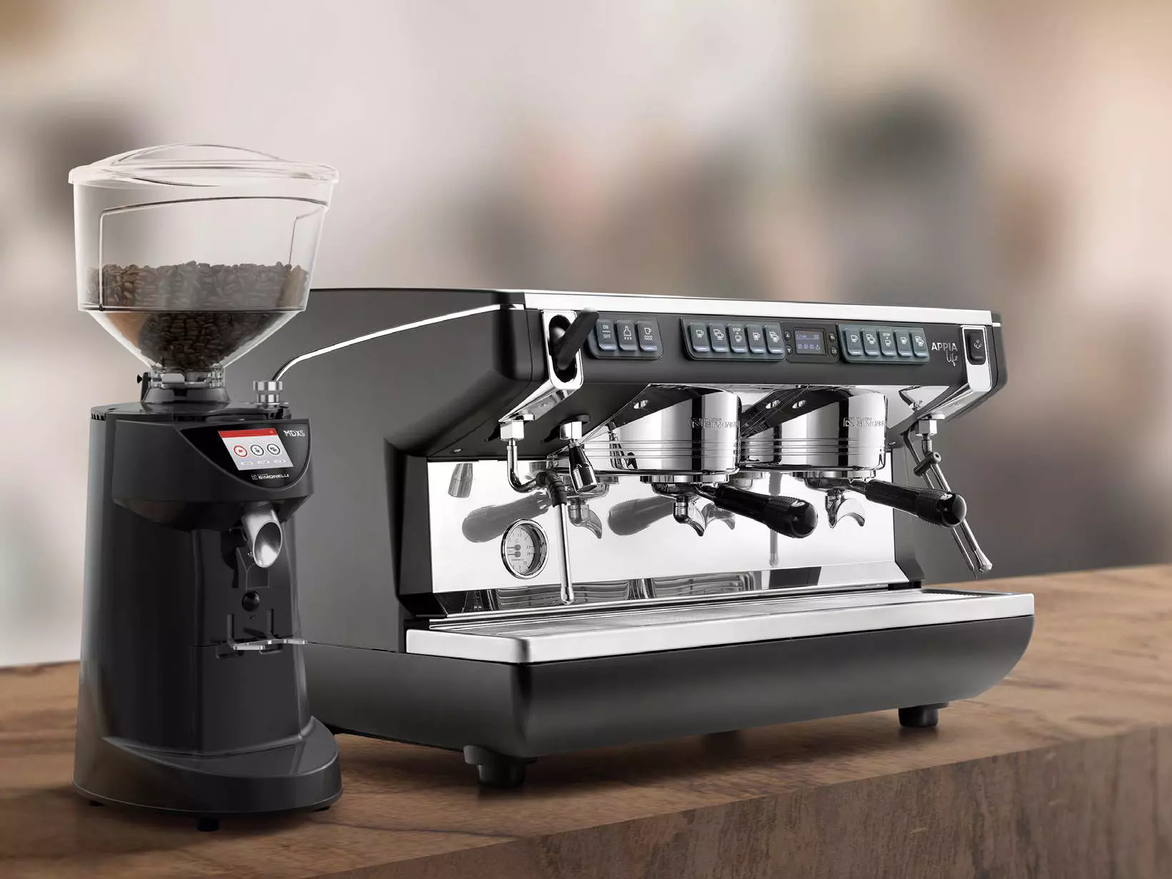 Nuova Simonelli MDJ elektrický mlýnek červený | Lázeňská káva